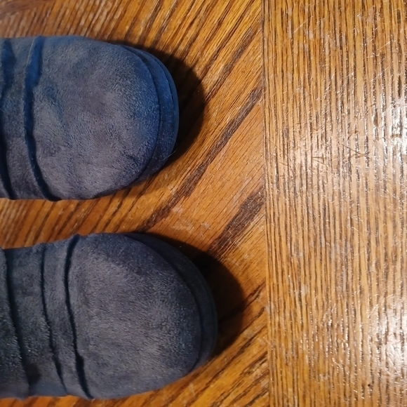 Rampage Faux Suede Ankle Heeled Boots - Picture 4 of 8